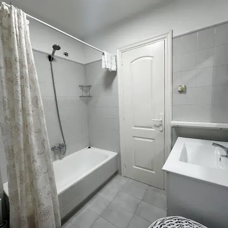 Apartment Benvenuti 30026 En